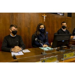 Destaque da sessão da Câmara de Campo Largo foi o documentário da vida pública do vereador Darci Antônio Andreassa